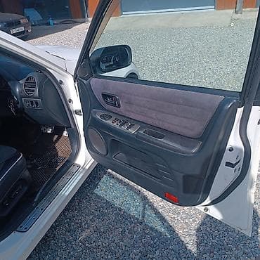 platz vitz: Toyota Altezza: 2001 г., 2 л, Автомат, Бензин, Универсал — 7