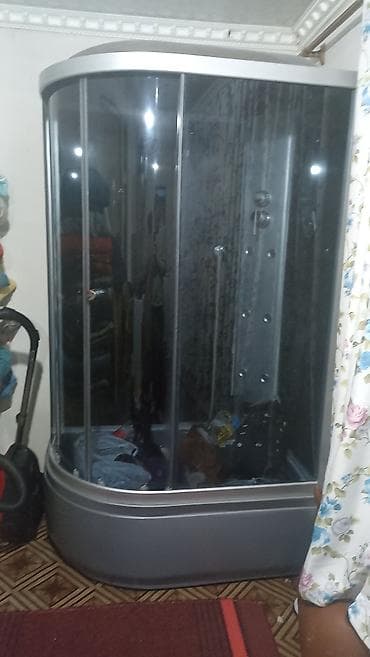 Душ кабинасы Жарым тегерек, Жабуусу: Караңгылатылган