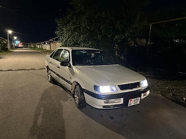 пассат красный: Volkswagen Passat: 1994 г., 2 л, Механика, Бензин, Лифтбек — 10