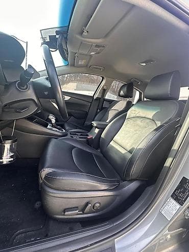 mersedes a class: Kia K3: 2021 г., Седан — 2