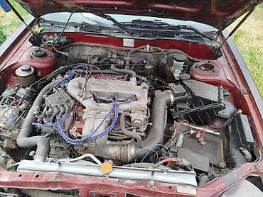 Nissan Maxima: 1989 г., 3 л, Механика — 2