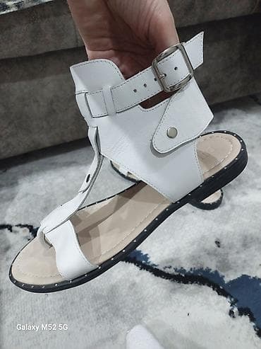 босоножки коричнево черные: Босоножки, 41, Новый, цвет - Белый, Самовывоз — 2