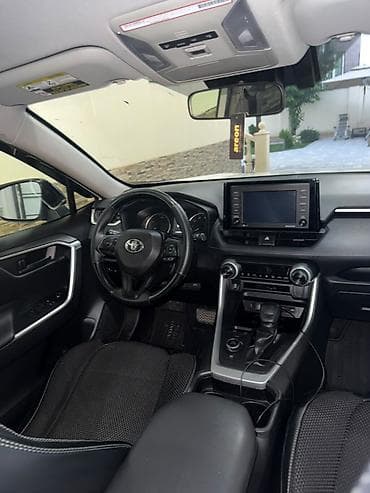 Toyota RAV4: 2020 г., 2.5 л, Автомат, Гибрид, Кроссовер — 5