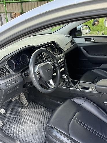 Продажа авто: Hyundai Sonata: 2018 г., 2 л, Автомат, Газ, Седан — 7