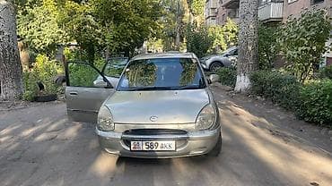initial d: Toyota Duet: 2002 г., 1 л, Автомат, Бензин, Хэтчбэк — 2