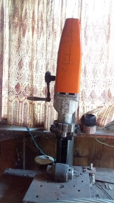 инструменты электро: Каракол Продается советский сверлильный станок на основе поднимается — 4
