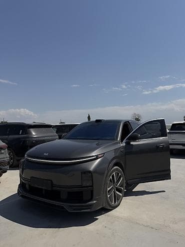 wuling mini ev: Lixiang L7: 2023 г., 1.5 л, Автомат, Электромобиль, Внедорожник — 4