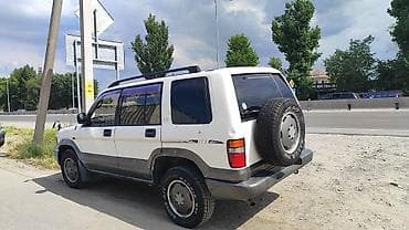 4 вд: Isuzu Bighorn: 1999 г., 3.1 л, Автомат, Дизель, Внедорожник — 4