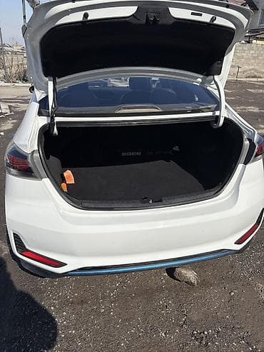 elentra: Hyundai Elantra: 2020 г., 1.6 л, Гибрид, Седан — 7