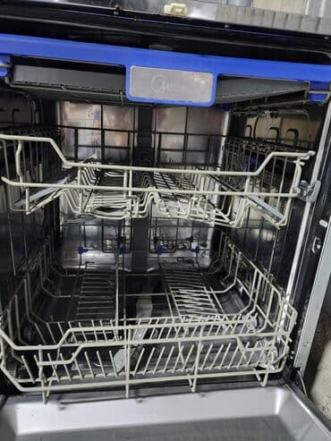 пасуда мойка кафе: Посудомойка — 3