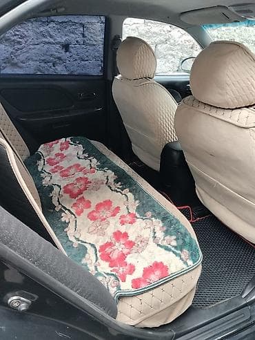 Hyundai Sonata: 2004 г., 2 л, Механика, Бензин, Седан — 8