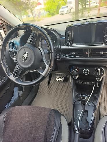 морнг: Kia Morning: 2018 г., 1 л, Автомат, Бензин, Хэтчбэк — 7