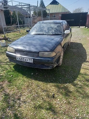 corolla runx: Toyota Camry: 1992 г., 2 л, Автомат, Бензин, Седан — 2