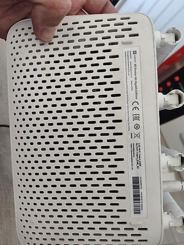 Модемы и сетевое оборудование: Xiaomi Mi Router 4A Gigabit Edition (AC1200) Двухдиапазонный Wi‑Fi — 4