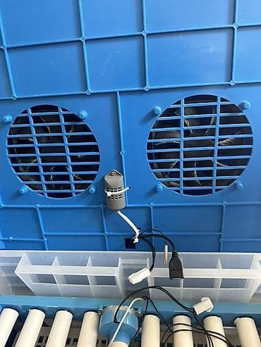 инкуб: Инкубатор для яиц, пластиковый, горизонтальный - Вместимость: лоток с — 5