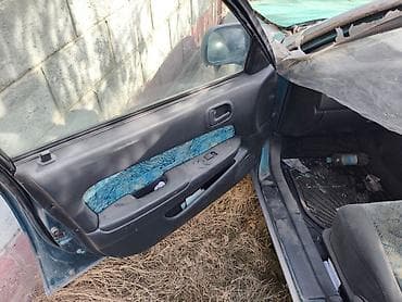 Автохимия: Toyota Sprinter Carib (универсал), правый руль. Основные особенности — 3