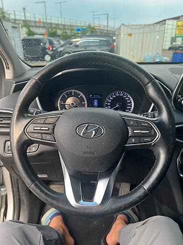 byd e9: Hyundai Santa Fe: 2019 г., 2 л, Автомат, Дизель, Кроссовер — 4