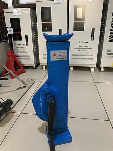 Ручной реечный домкрат KUANG LI KD5-3 Описание: - Тип: ручной