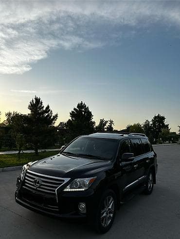 Lexus LX: 2013 г., 5.7 л, Автомат, Бензин, Внедорожник — 4