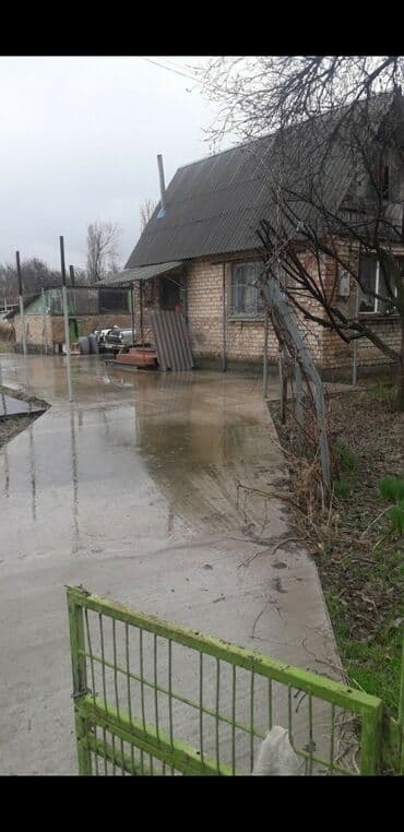 дома совхоз фрунзе: 18 м², 2 комнаты — 1