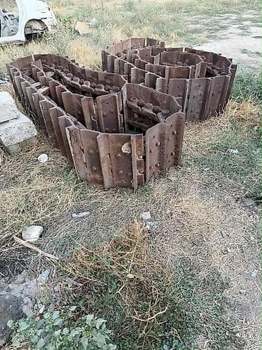 тракторные агрегаты: Гусеничные ленты для Т-130 Т-130 гусеница комплект Тел0507003074 — 3