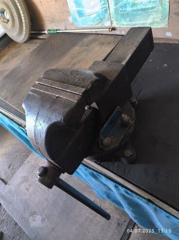 провод сварка: Массивные слесарные тиски, предназначенные для надежной фиксации — 2