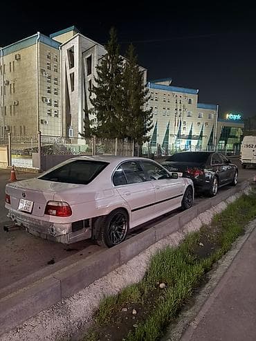Продажа авто: BMW 5 series: 1998 г., 4.4 л, Механика, Бензин, Седан — 6