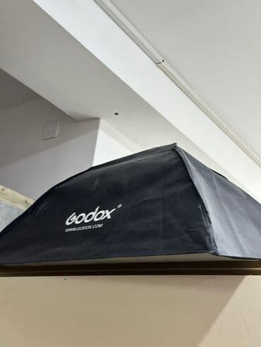 освещение для фото: Продаю импульсный свет 
Godox 300 — 2