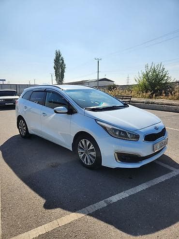 Kia Ceed: 2018 г., 1.6 л, Автомат, Бензин, Универсал