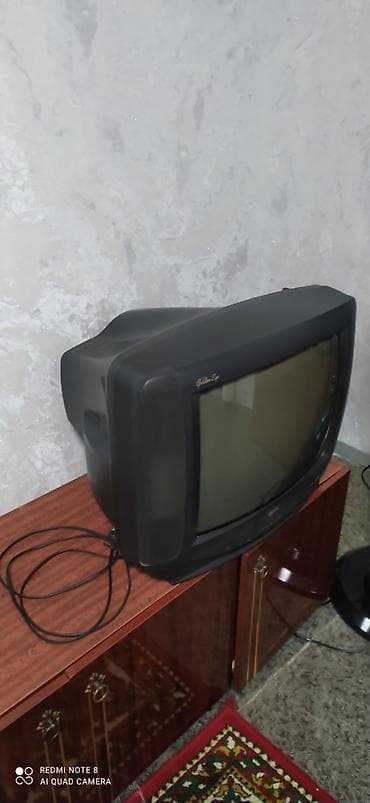 Кинескопный телевизор LG (серия Golden Eye). - Диагональ экрана at lalafo.kg Кинескопный телевизор LG (серия Golden Eye). - Диагональ экрана