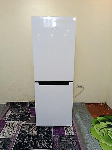 Холодильник Indesit, Б/у, Двухкамерный, De frost (капельный), 60 * 175 * 60