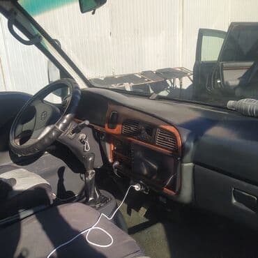 прицепы для грузовых автомобилей б у: Жеңил жүк ташуучу унаа, Hyundai, Стандарт, Колдонулган — 9