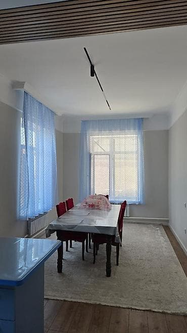 Кыймылсыз мүлк: 180 м², 6 бөлмө жана андан көп, Алтын-ордо ж/м, Үй-бүлөлүүлөргө — 3