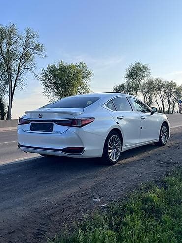 мотоцикл каракол: Lexus ES: 2019 г., 2.5 л, Гибрид, Седан — 3