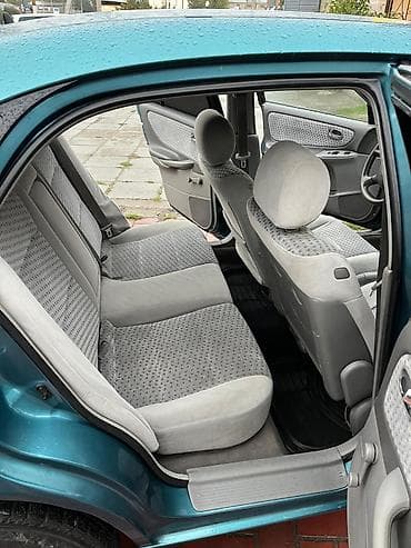 продаю mazda demio: Mazda 626: 2000 г., 2 л, Автомат, Бензин, Седан — 8
