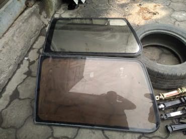 стекло на мотоцикл: Мицу Биси Паджеро левая сторона картыш и 5двернный задний баковые — 1