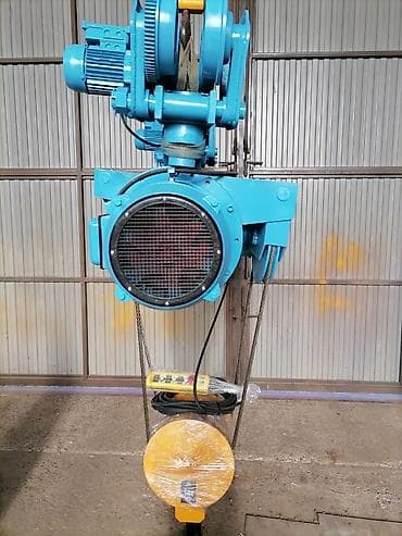 Продаю тельфер,Болгарский 5тонник,2тонник — 2