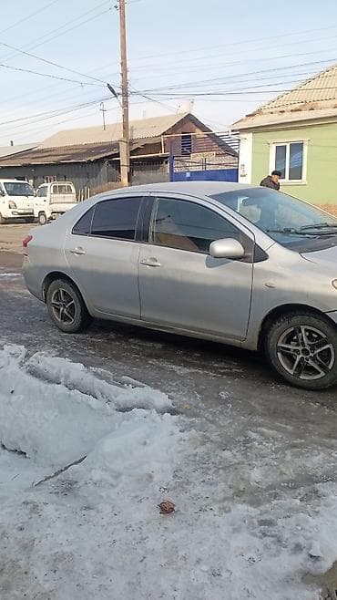 Toyota: Toyota Yaris: 2008 г., 1.5 л, Автомат, Бензин, Седан — 10