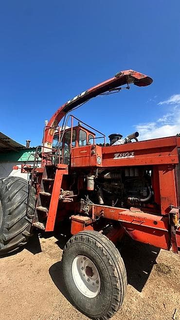 аренда трактор: Самоходный кормоуборочный комбайн ЗИЛКС Z350/3 (серия “Z350/3”) с — 2