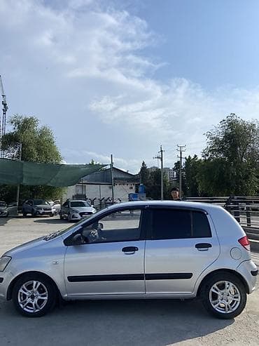 Унаа сатуу: Hyundai Getz: 2004 г., 1.3 л, Кол менен иштөөчү, Бензин, Хетчбек — 4