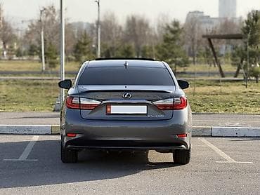 rx 330: Lexus ES: 2016 г., 2.5 л, Вариатор, Гибрид, Седан — 4