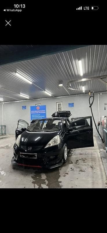 Honda Fit: 2008 г., 1.5 л, Автомат, Бензин, Хэтчбэк