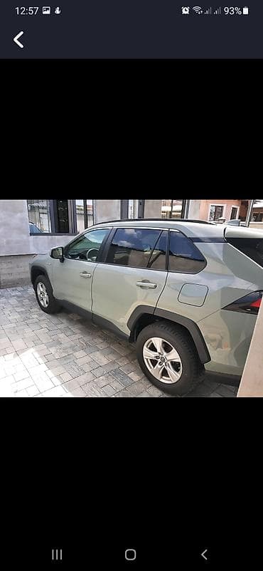 Toyota RAV4: 2019 г., 2.5 л, Автомат, Гибрид, Кроссовер — 4