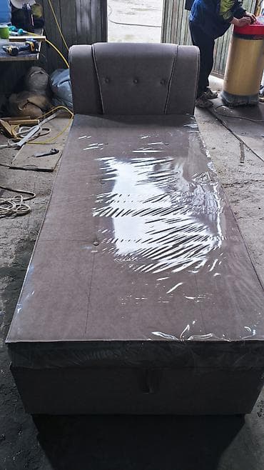 камод пласмаст: Односпальная кровать, С ящиком для хранения, длина - 195 см — 1