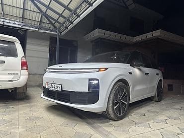 zimmer e9 pro: Lixiang L6: 2025 г., 1.5 л, Автомат, Гибрид, Кроссовер — 5