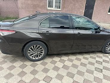 corolla e120: Toyota Camry: 2018 г., 2 л, Автомат, Бензин, Седан — 6