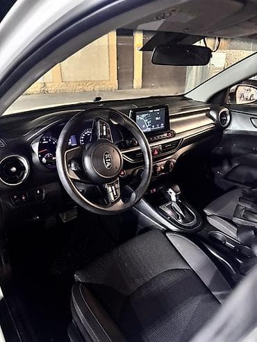 583 585: Kia Cerato: 2019 г., 1.6 л, Автомат, Бензин, Седан — 8