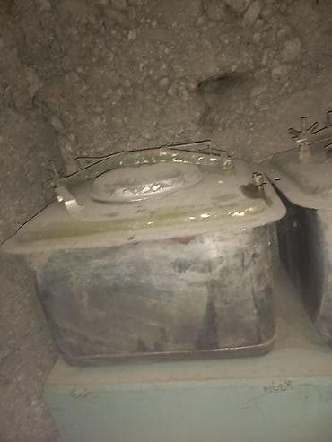 продаю канистры: Продаётся ёмкость от полевой кухни — 1
