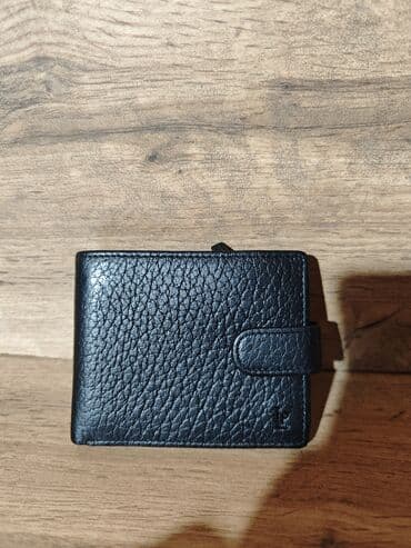 Портмоне 
Натуральная кожа