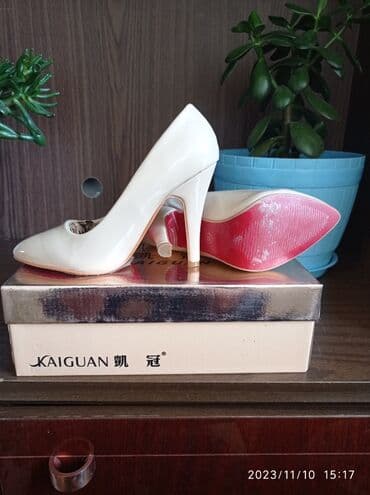 Айымдардын бут кийими: Туфли женские. Новый — 1